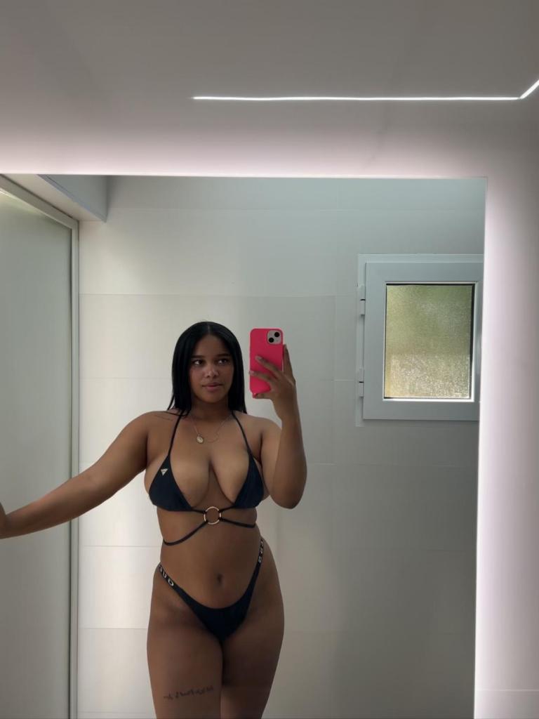 632276195: Chica busca chico en Murcia