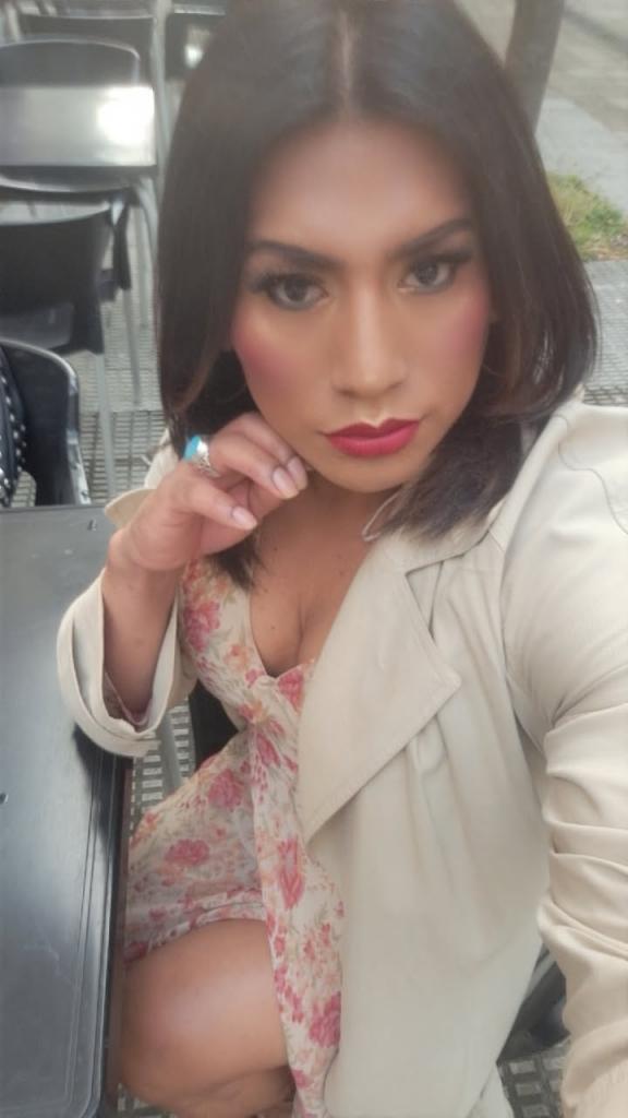 631499316: Transexual en Zaragoza