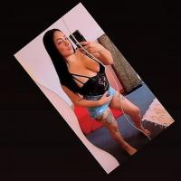 665489017: Chica busca chico en Madrid