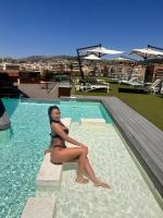 603646821: Chica busca chico en Málaga