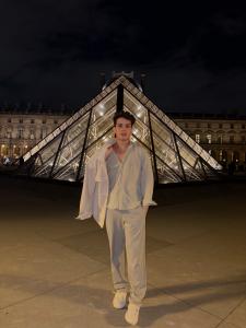 Chico busca chica en Madrid: 