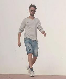 641703630: Chico busca chica en Las Palmas