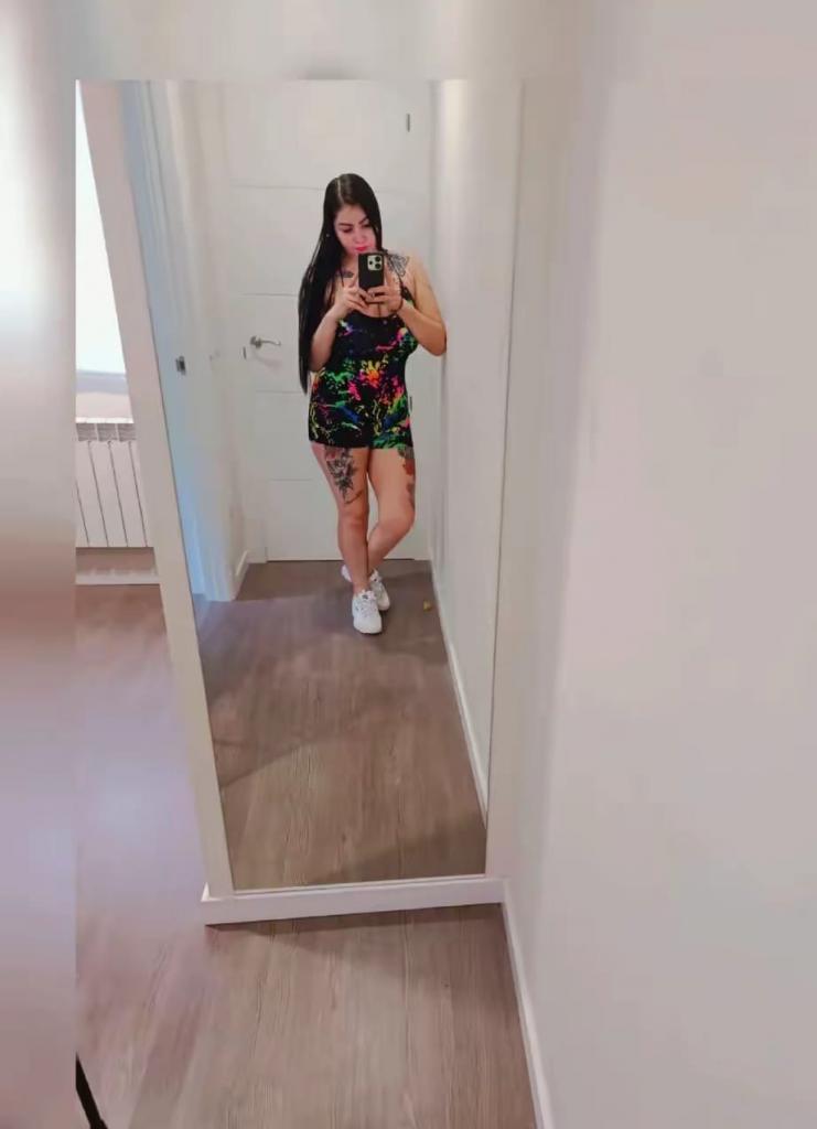 603240786: Chica busca chico en Sevilla