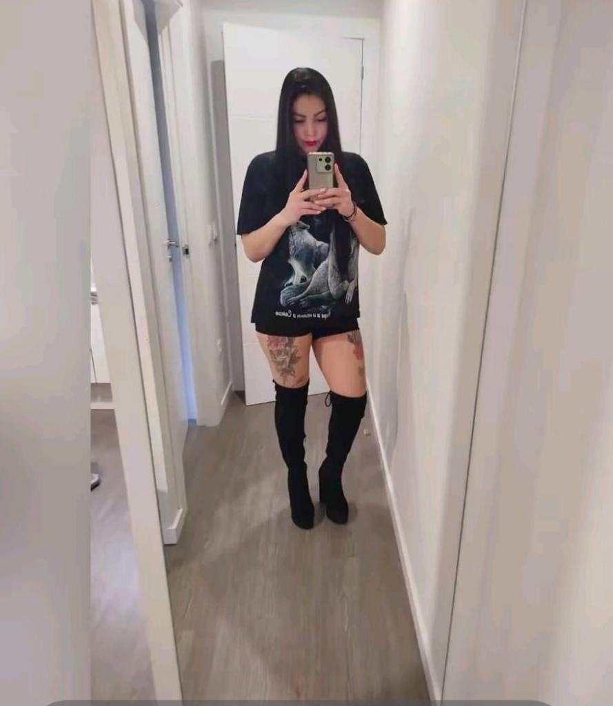 Chica busca chico en Sevilla: 