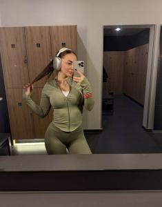 613872114: Chica busca chico en Madrid