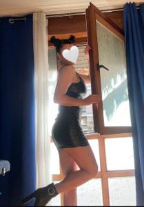 614636097: Chica busca chico en Lugo
