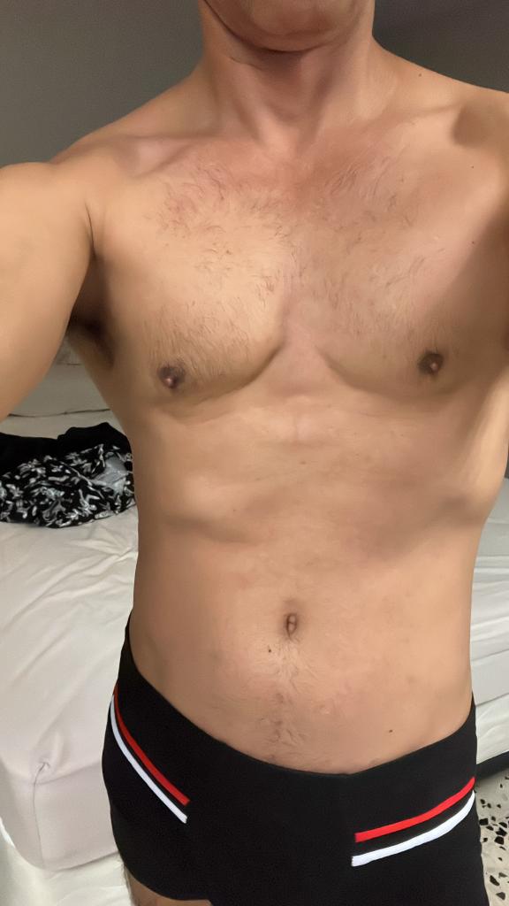 Chico busca chica en Tarragona: 