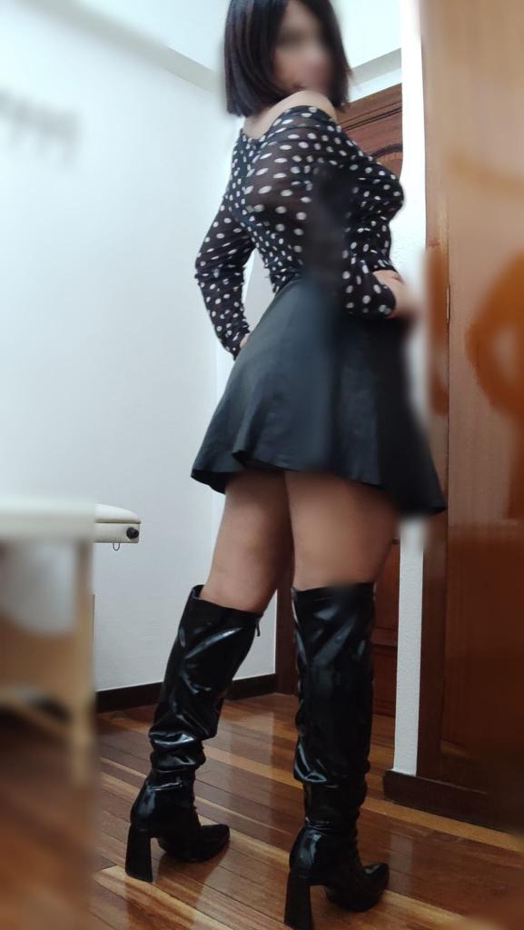 602627396: Chica busca chico en Cantabria