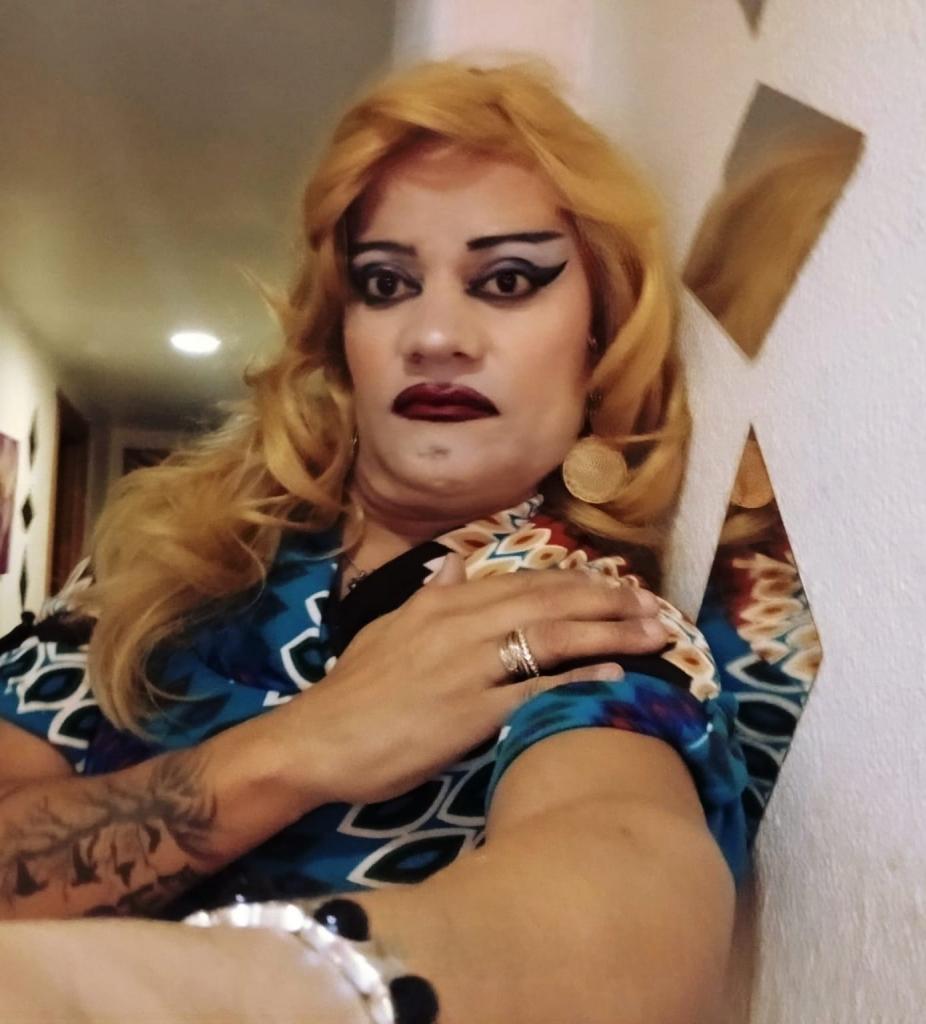 623497916: Transexual en Zaragoza