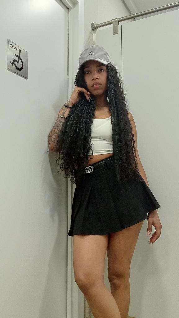 Chica busca chico en Las Palmas: Chica busca chico