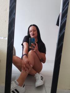 671540215: Chica busca chico en Valencia