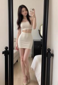 667721465: Chica busca chico en Madrid