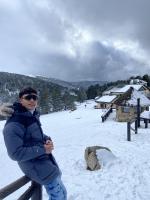 617544101: Chico busca chica en Madrid