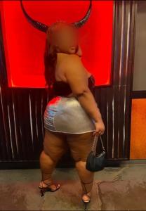 642276752: Chica busca chico en Sevilla