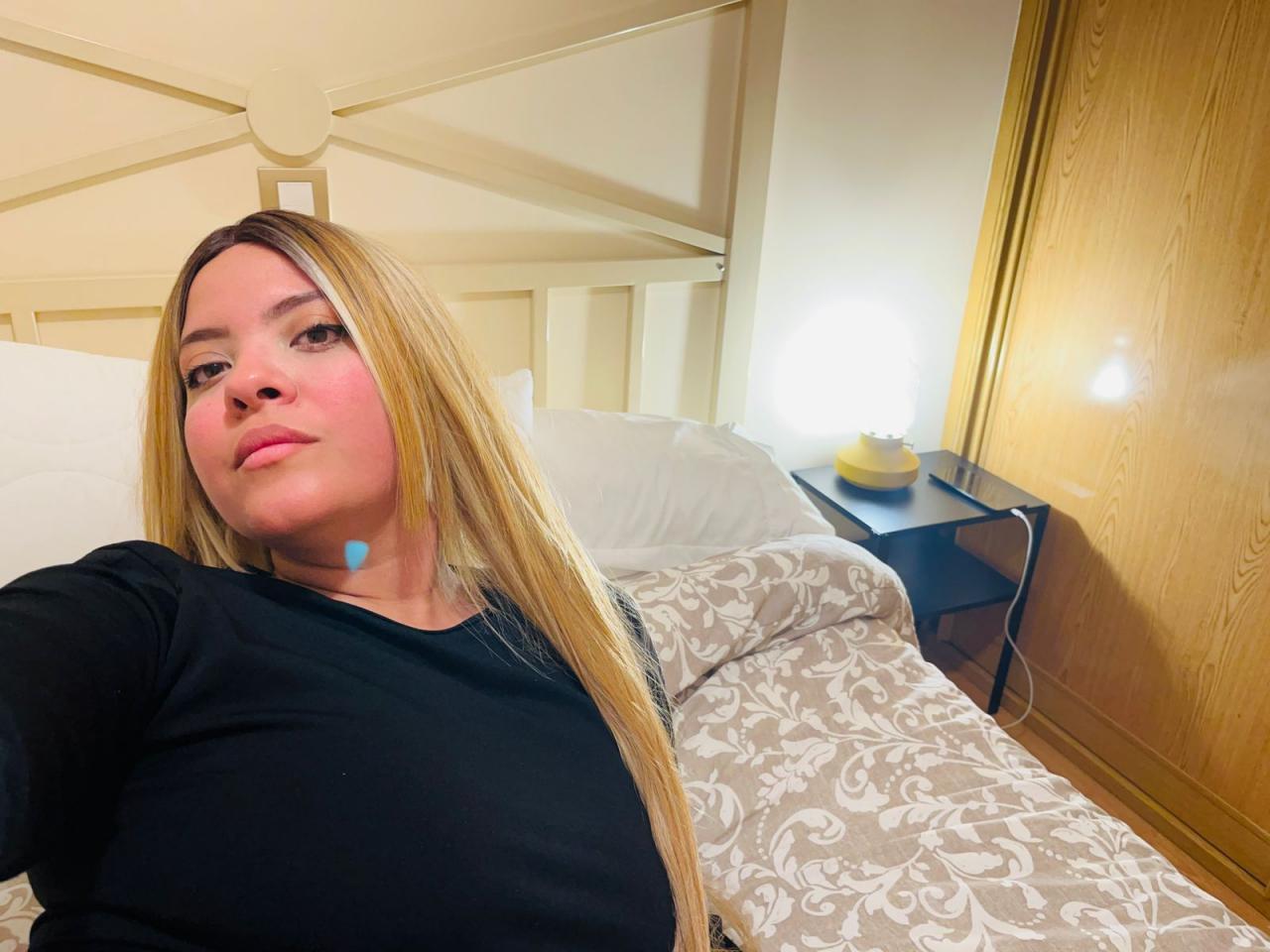 Chica busca chico en Granada: 