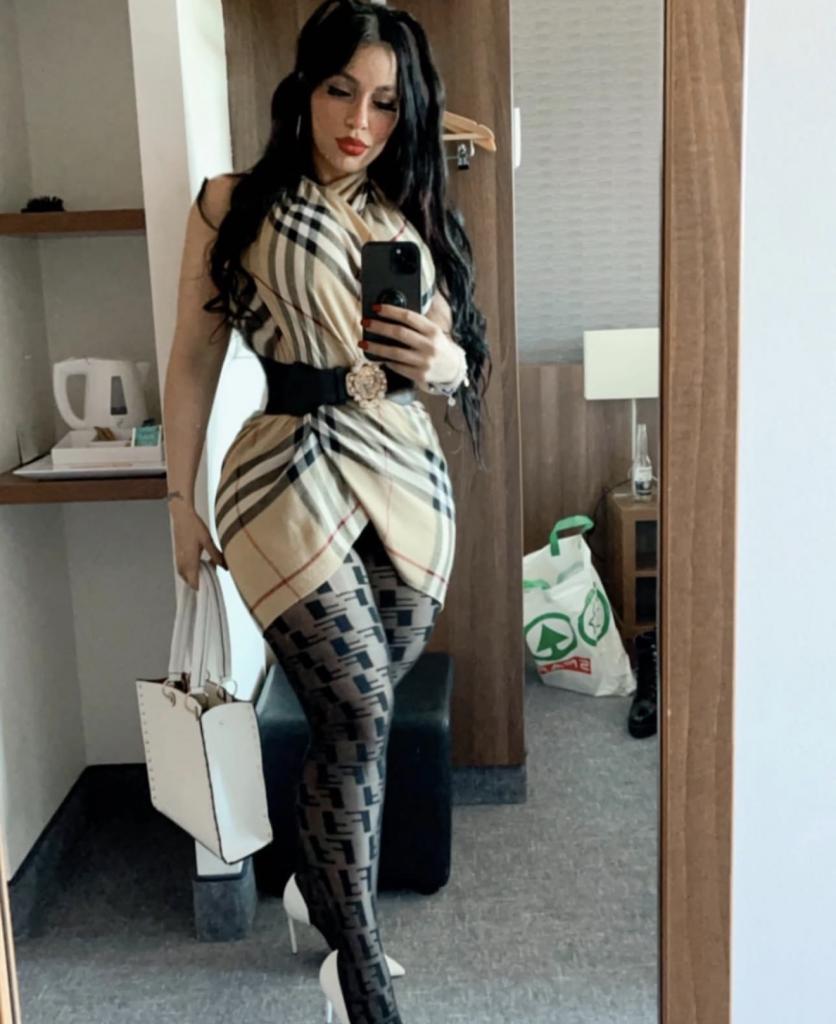 603250302: Chica busca chico en León