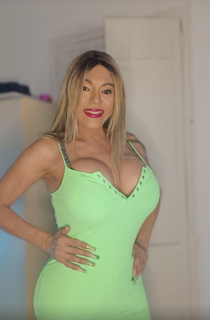 623732857: Chica busca chico en Tarragona