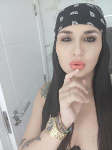 602421571: Chica busca chico en La Coruña