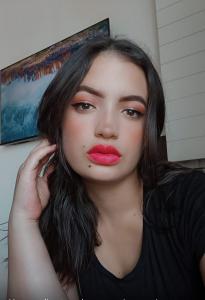 641586589: Chica busca chico en Lérida