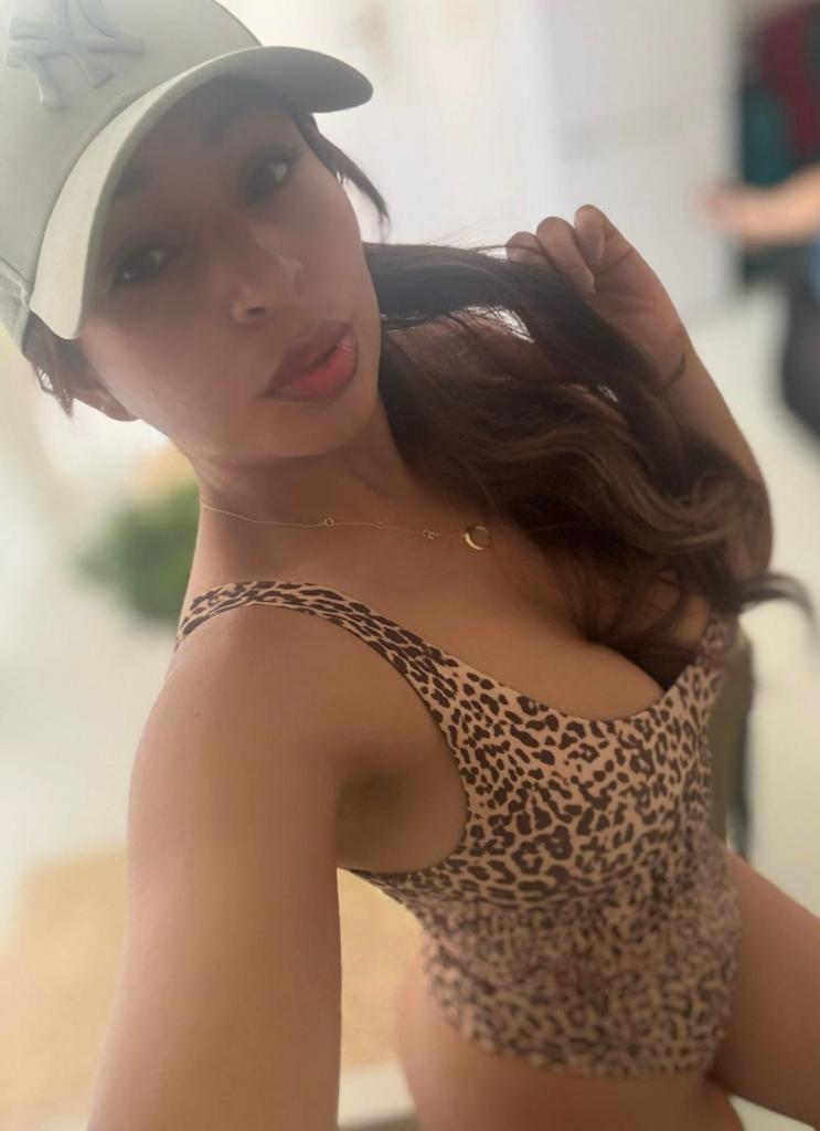 Chica busca chico en Sevilla: 