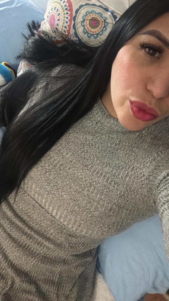 670828249: Chica busca chico en Castellón