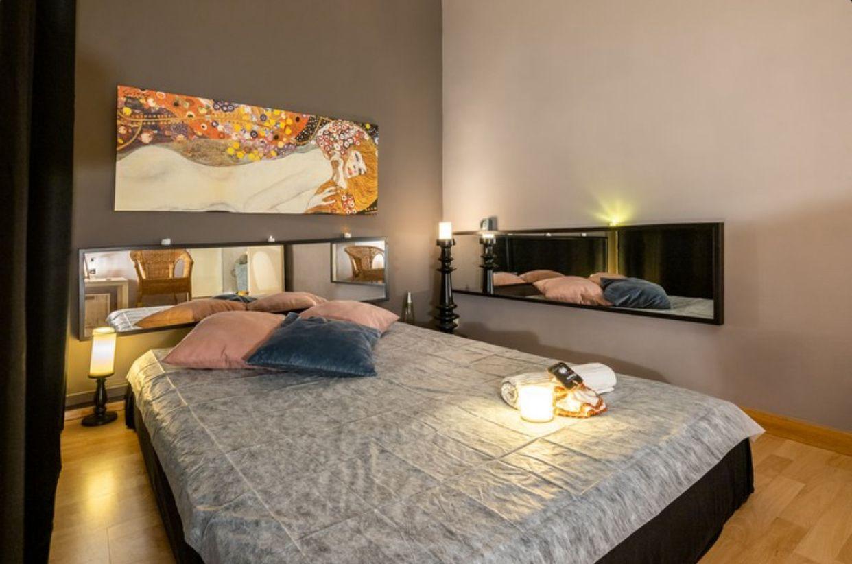 Chica busca chico en Barcelona: 