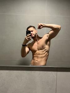 Chico busca chica en Madrid: 