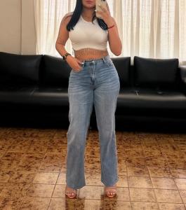 Chica busca chico en Granada: 