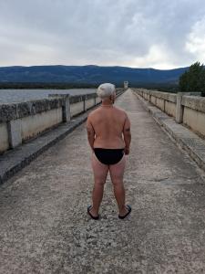 613857860: Chico busca chica en Madrid