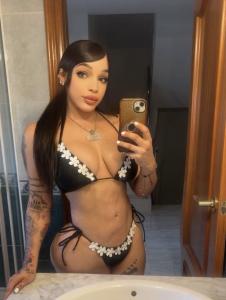 617939754: Chica busca chico en Barcelona